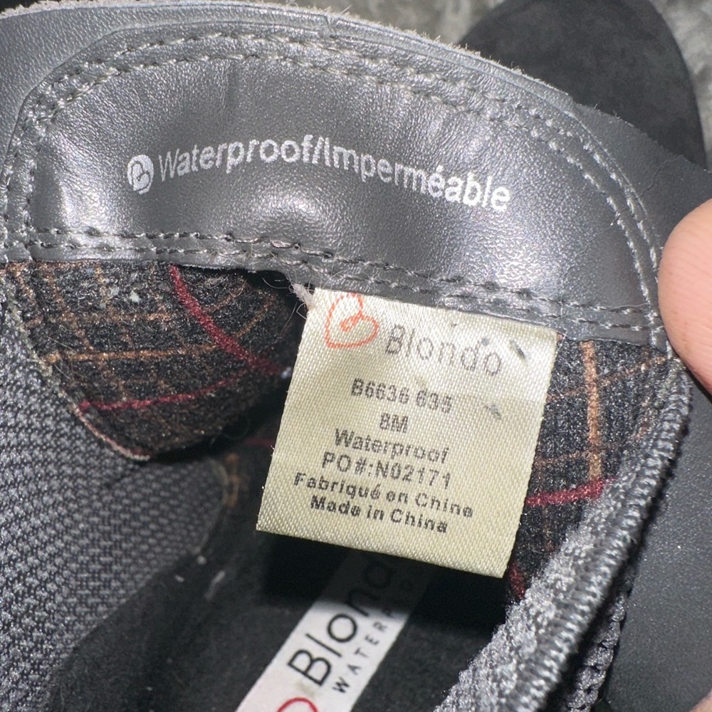 Blondo Boots Womens 8M Waterproof Ankle Shoes Gray Suede Classic Pull On EUC - Picture 5 of 6